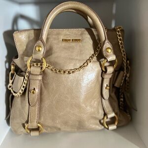 🔥CUSTOMER APPRECIATION🔥 MIU MIU bag with COA